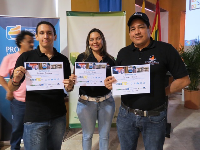 Integrantes del proyecto Cartagena Walls y ganadores de #RetoTIC.
